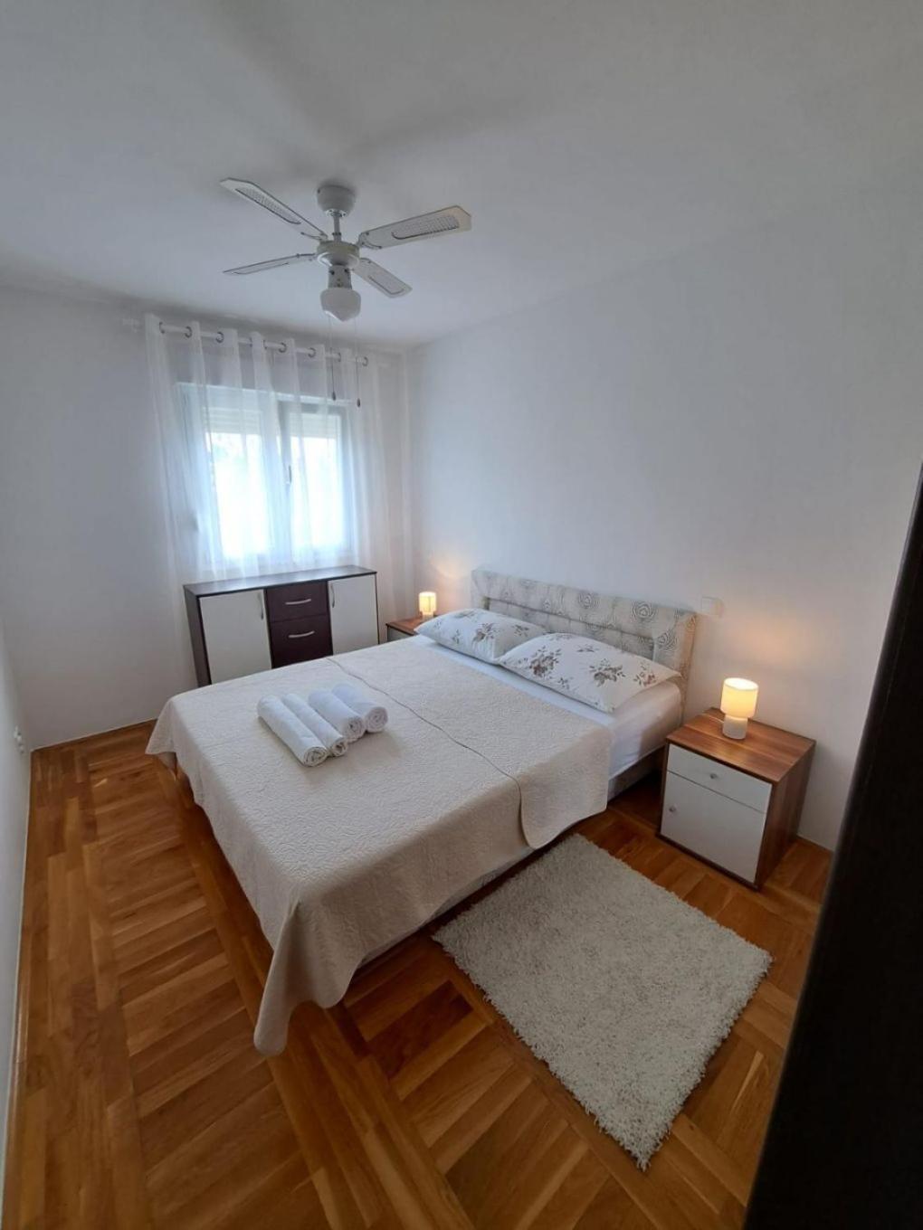 Apartment Slava - Close To The Mall Сплит Екстериор снимка