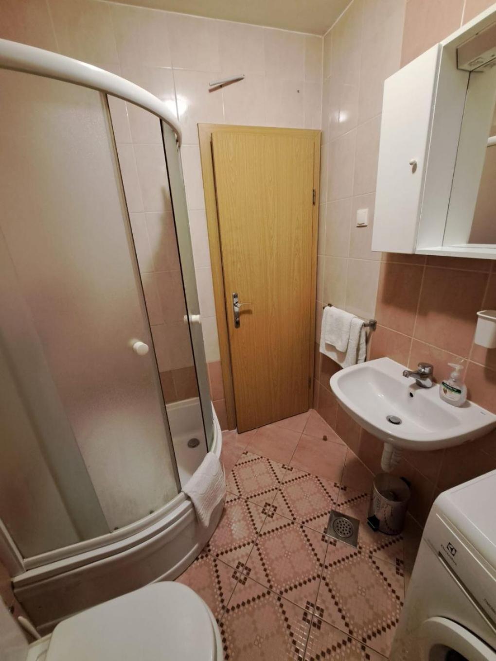 Apartment Slava - Close To The Mall Сплит Екстериор снимка